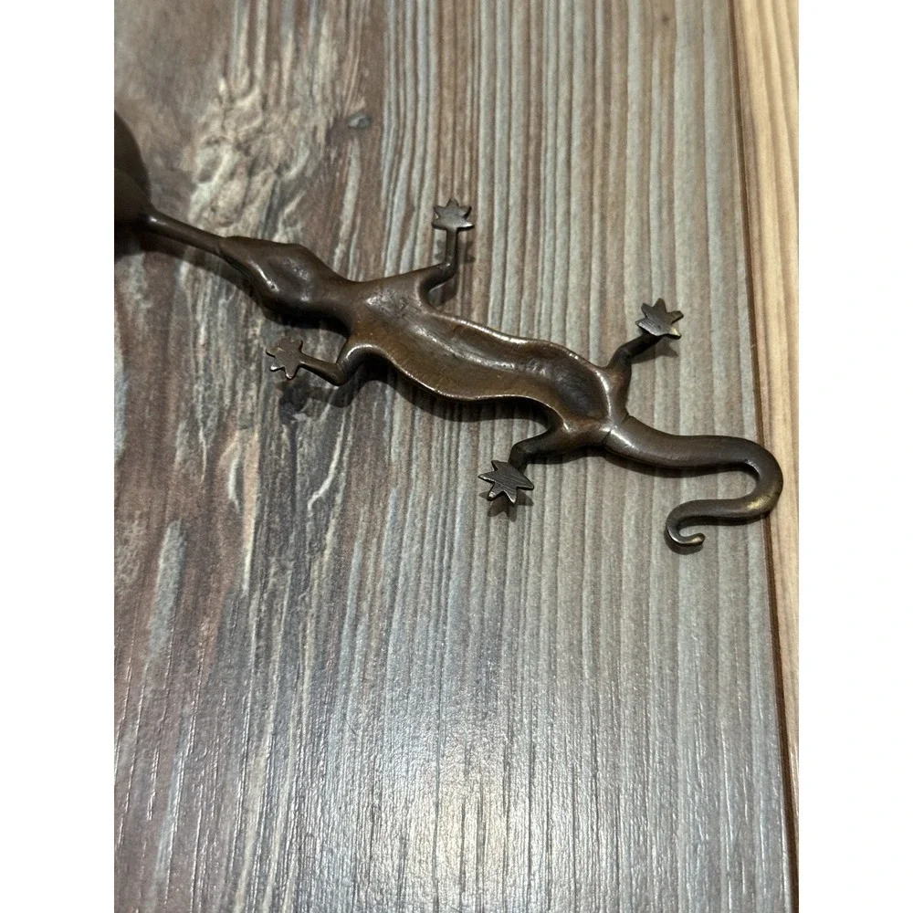 Bronze tone Lizard decorative Spoon for Reptile Enthusiasts brass